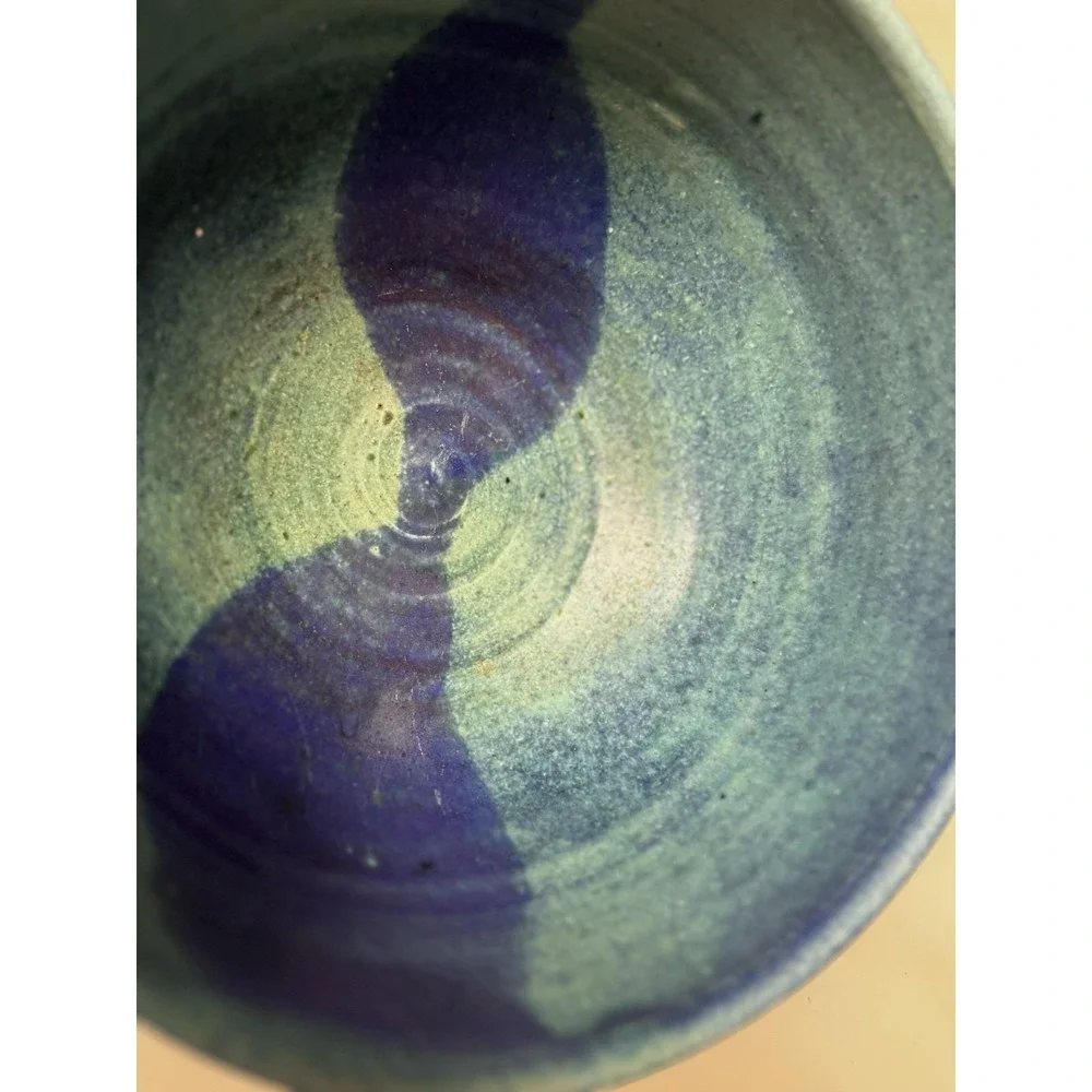 Vintage Handmade Earthenware Serving Bowl‎ In Aqua And Blue 8.5 In